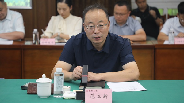 8.7(范立新)乐源集团公司周嘉恺一行来武洽谈产业链发展相关事宜(湛伟).jpg